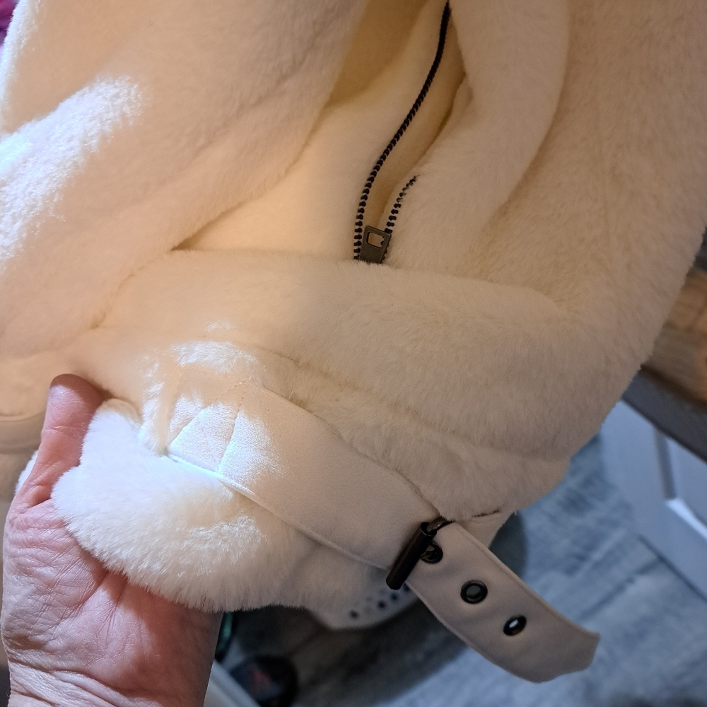 Cuddl Duds Women's White Jacket - image 3